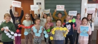 Milion dzieci modli się na różańcu