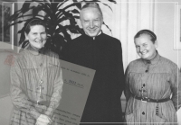 s. Małgorzata Krupecka - Kontakty i współpraca Prymasa Polski Stefana kardynała Wyszyńskiego z siostrami urszulankami Serca Jezusa Konającego
