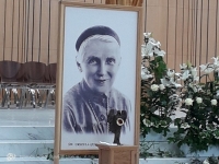 „Na kolanach świętej matki...” – Św. Urszula przewodniczką dla matek